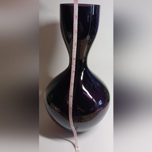 Art Glass Purple Amethyst Vase Torre & Tagus Collection - Picture 7 of 7